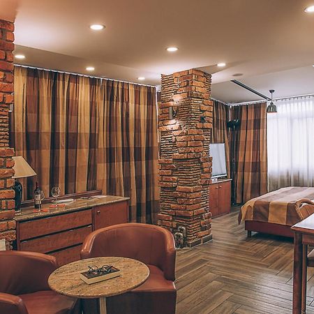 Hotel Super 8 Skopje Exteriör bild